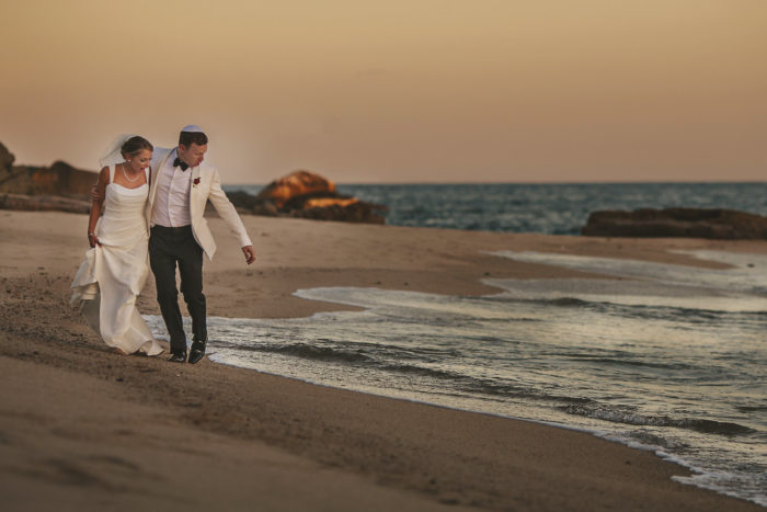 mexico wedding beach bride groom